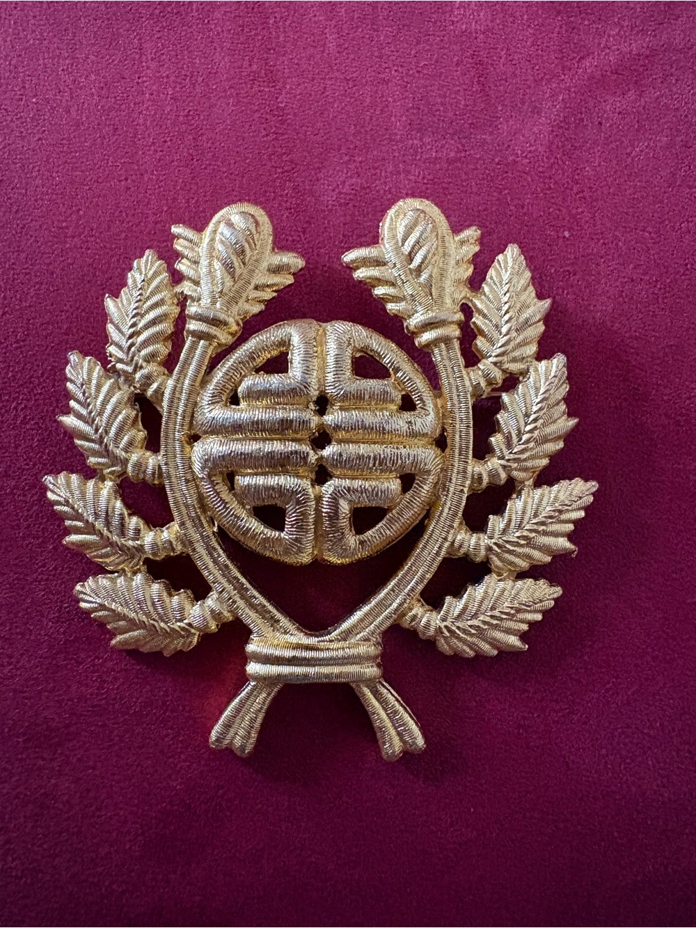 Givenchy Paris New York Gold Metallic Logo Laurel Emblem Brooch Pin